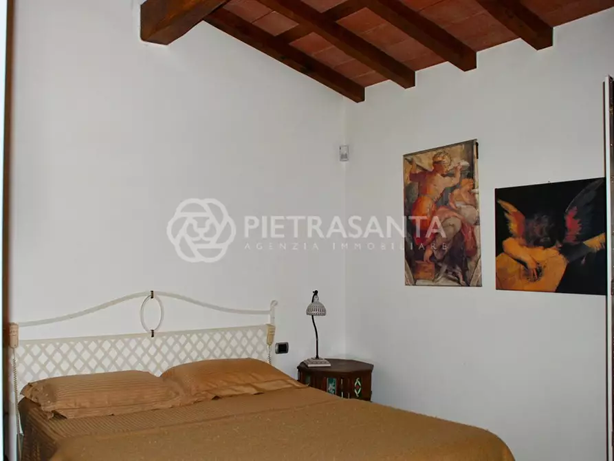 Immagine 16 di Villa in vendita  a Pietrasanta