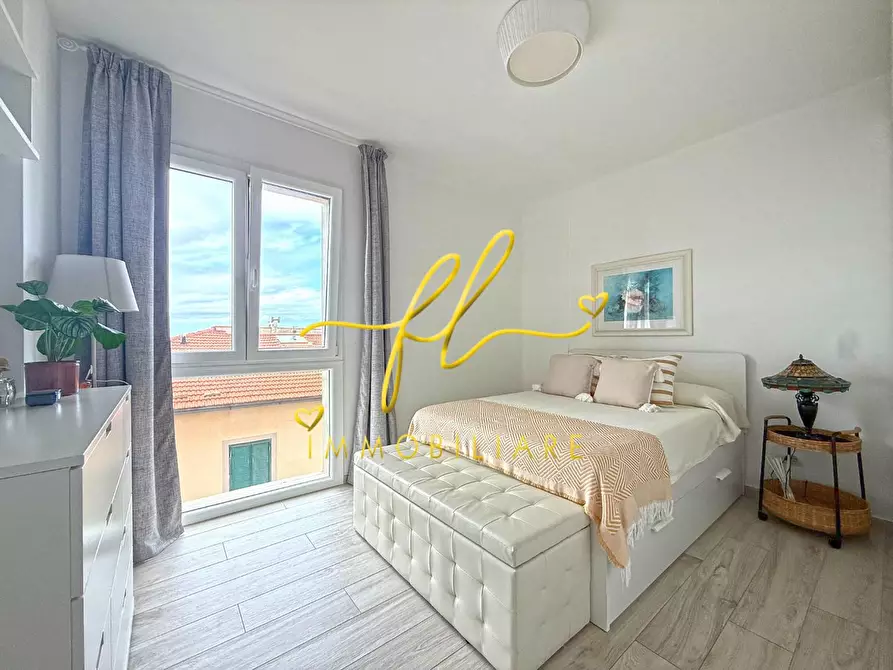Immagine 24 di Appartamento in vendita  a Livorno