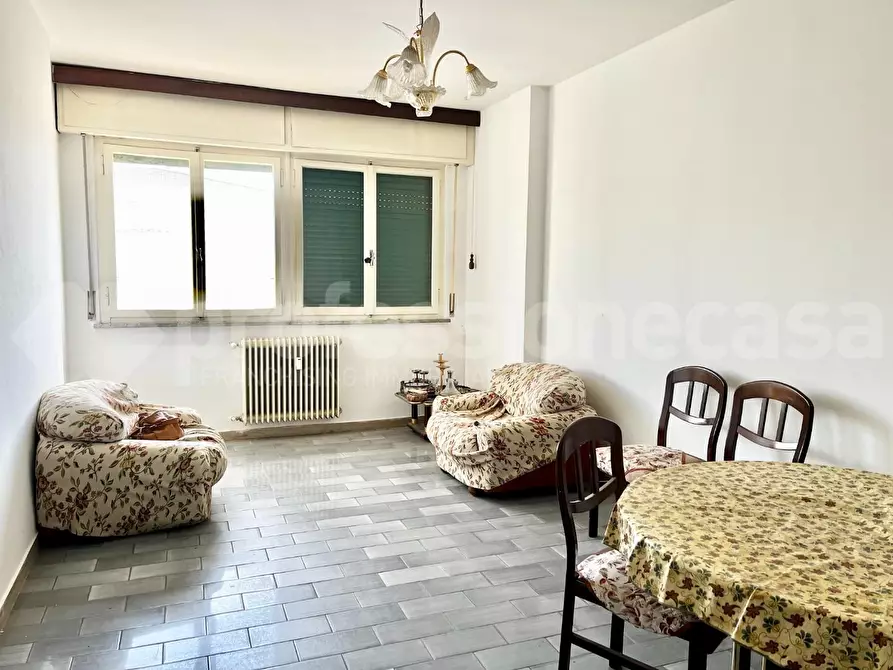 Immagine 2 di Appartamento in vendita  a Pisa