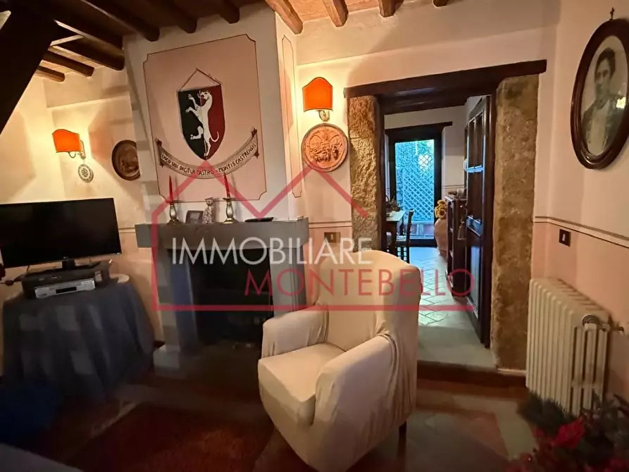 Immagine 6 di Rustico / casale in vendita  a Camaiore