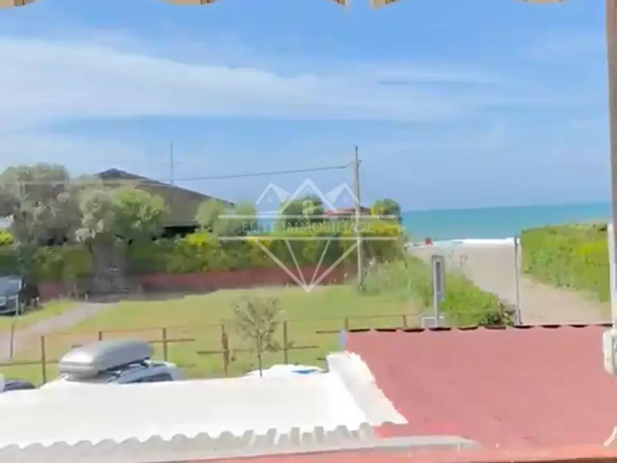 Immagine 1 di Appartamento in vendita  a Sarzana