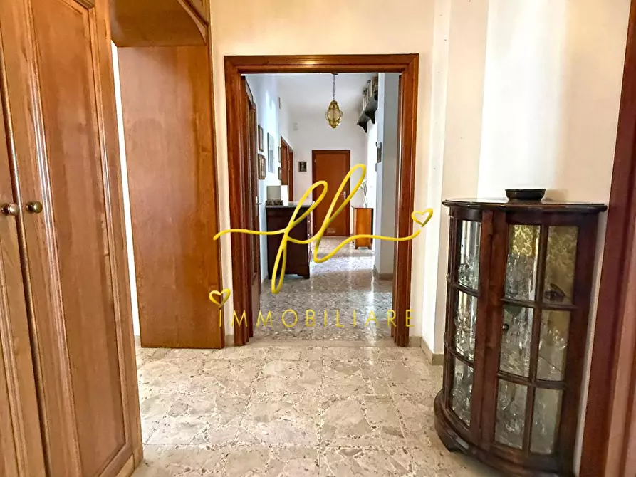 Immagine 17 di Appartamento in vendita  a Cecina