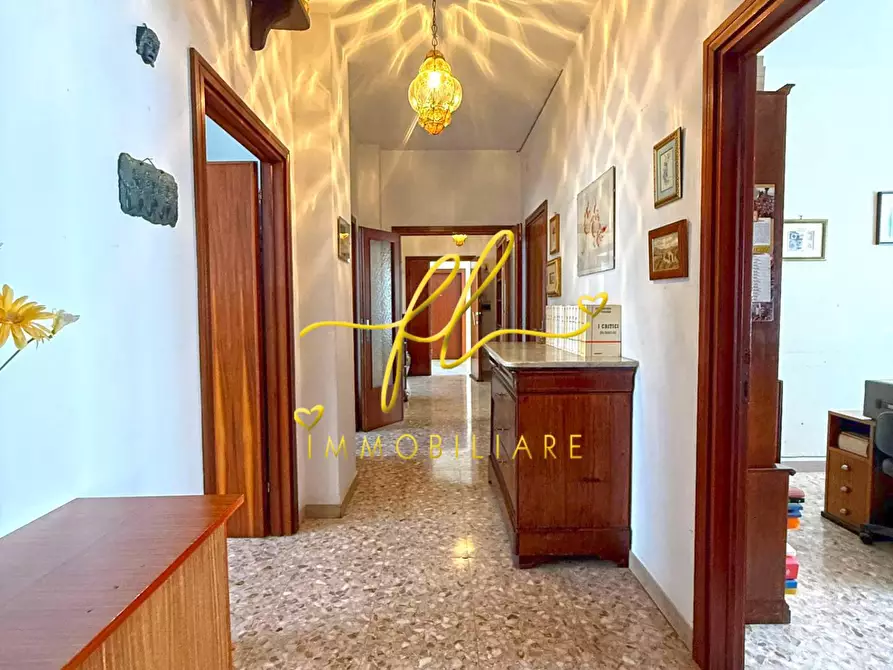 Immagine 15 di Appartamento in vendita  a Cecina