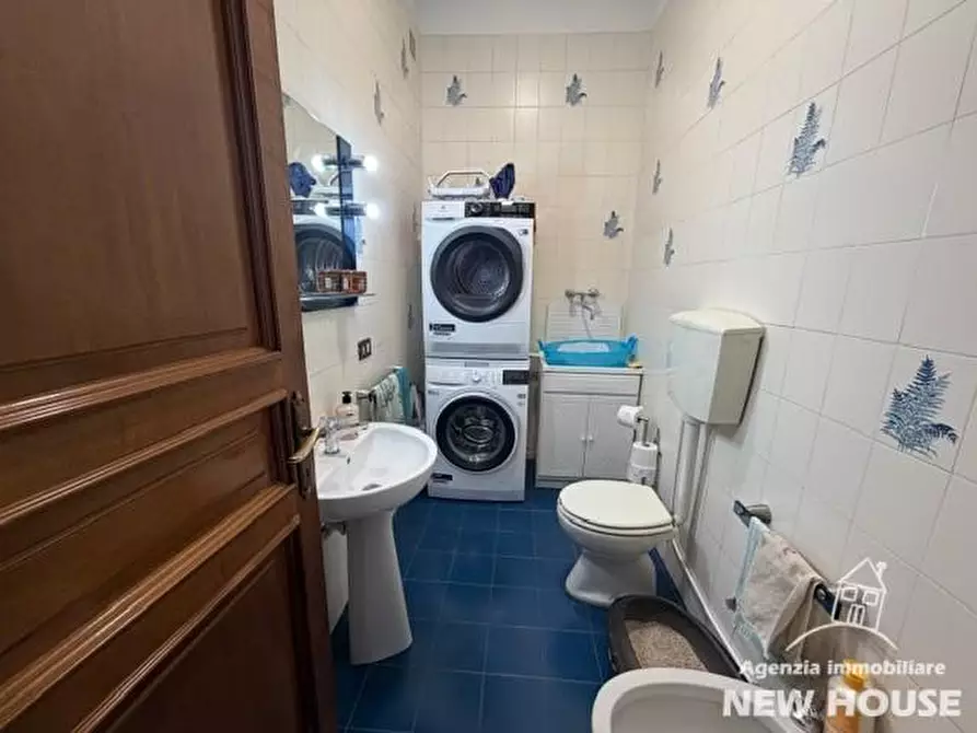 Immagine 98 di Appartamento in vendita  a Pisa