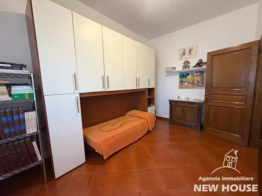 Immagine 79 di Appartamento in vendita  a Pisa