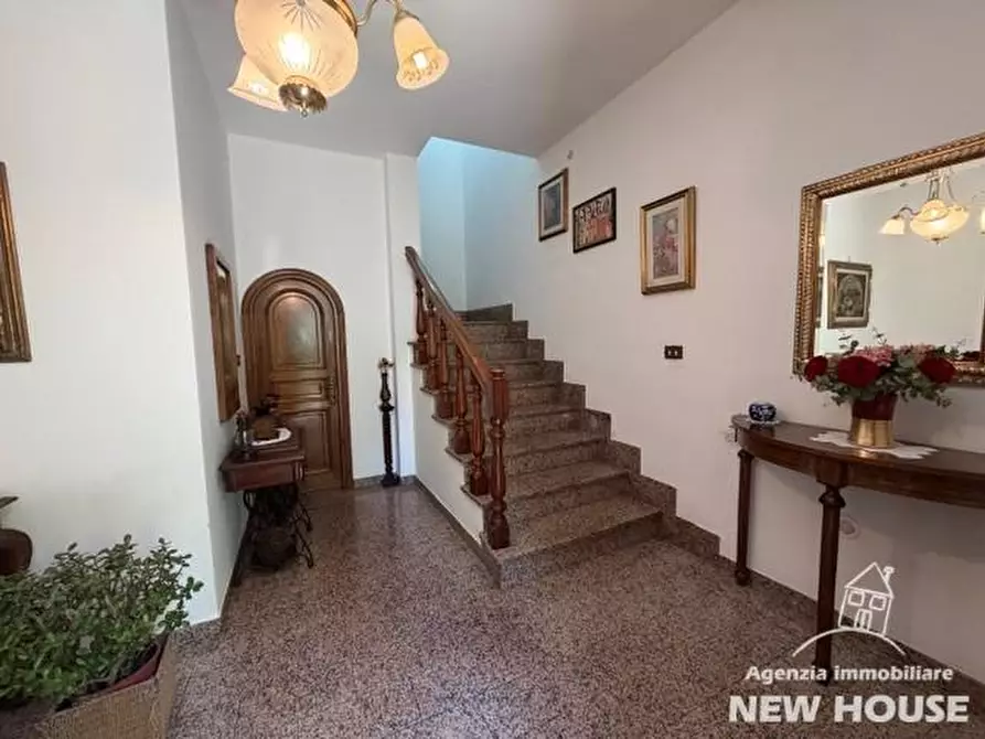 Immagine 106 di Appartamento in vendita  a Pisa