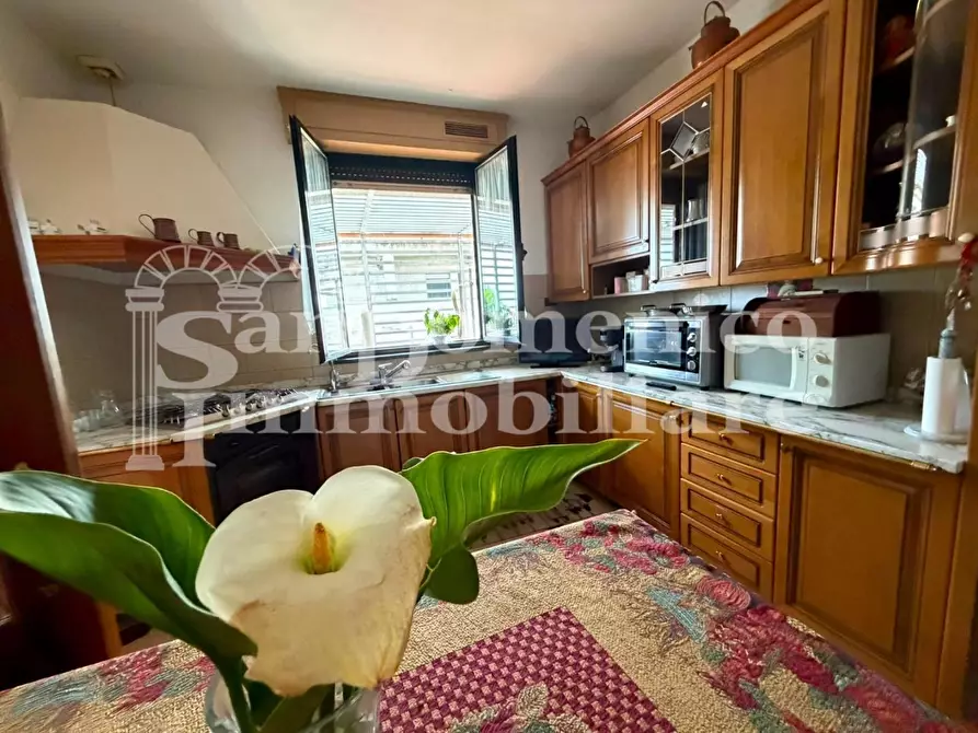 Immagine 3 di Casa indipendente in vendita  a Pisa