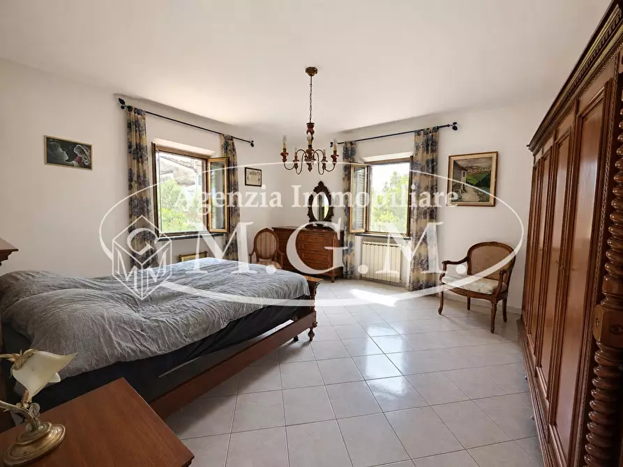 Immagine 22 di Casa indipendente in vendita  a Santa Maria A Monte