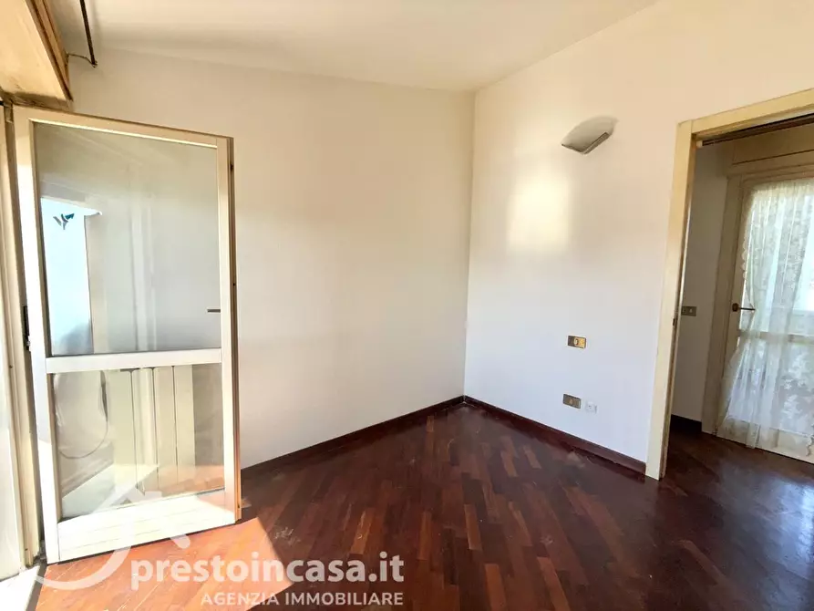 Immagine 20 di Appartamento in vendita  a Viareggio