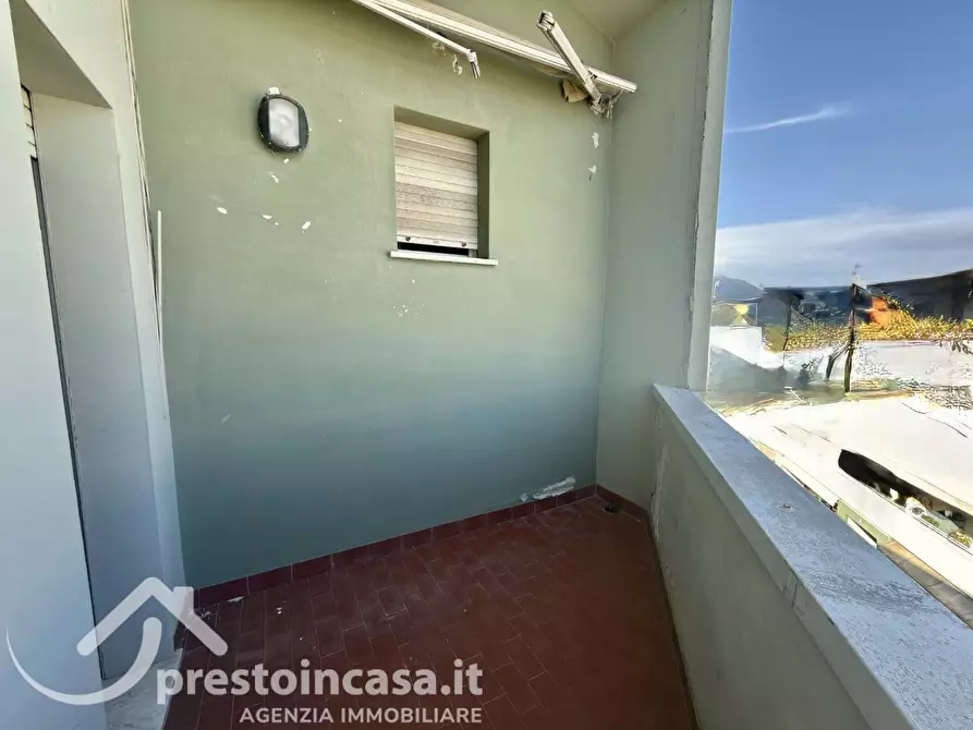 Immagine 23 di Appartamento in vendita  a Viareggio