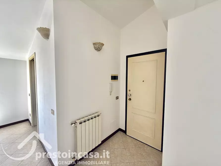 Immagine 3 di Appartamento in vendita  a Viareggio