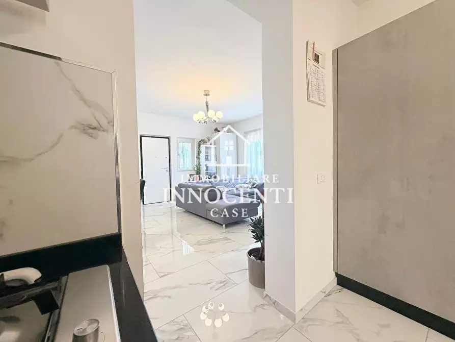 Immagine 18 di Casa bifamiliare in vendita  a Massa