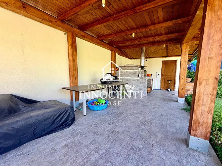 Immagine 36 di Casa bifamiliare in vendita  a Massa