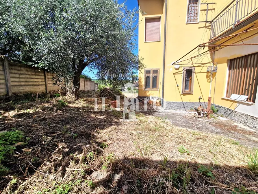 Immagine 6 di Terratetto in vendita  a Signa