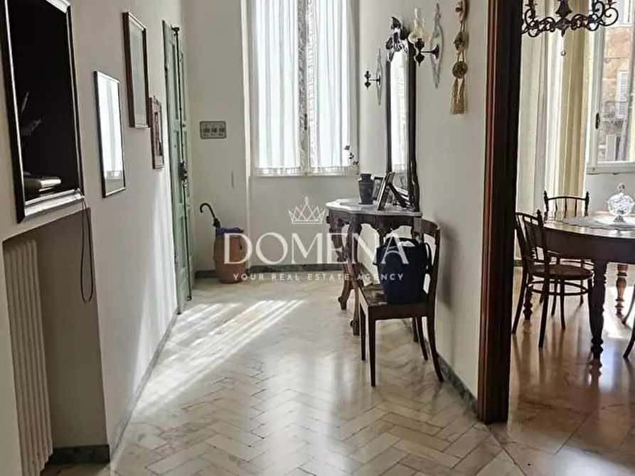 Immagine 3 di Appartamento in vendita  a Siena