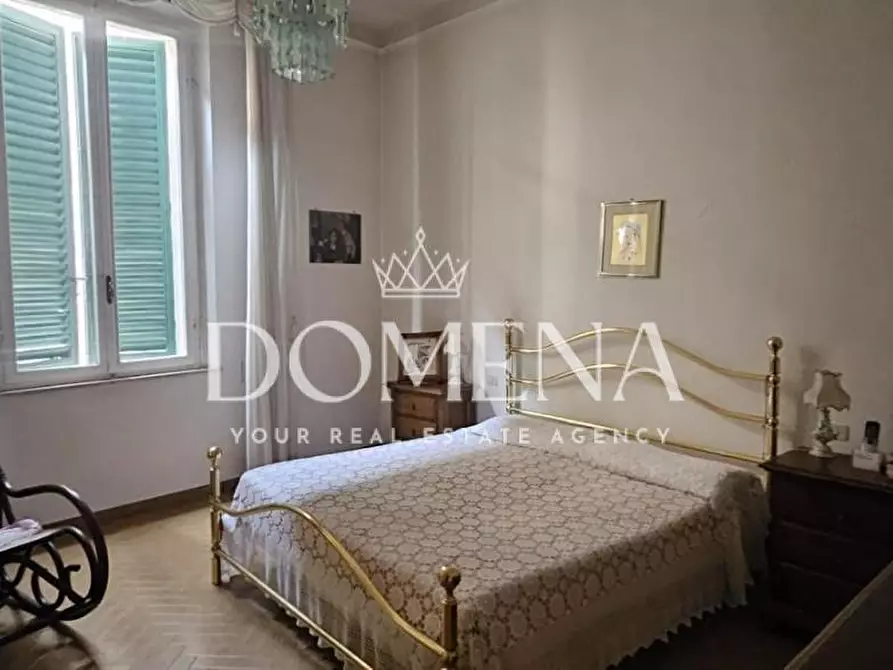 Immagine 4 di Appartamento in vendita  a Siena