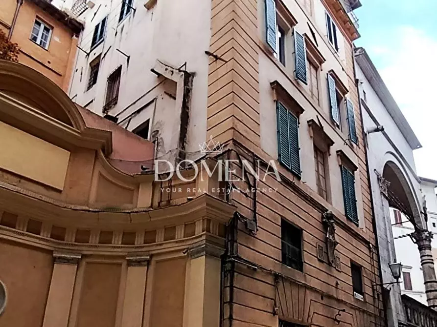 Immagine 7 di Appartamento in vendita  a Siena