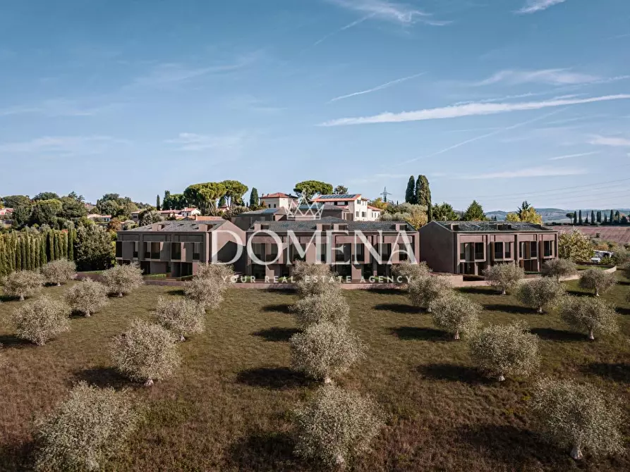 Immagine 9 di Appartamento in vendita  a Siena