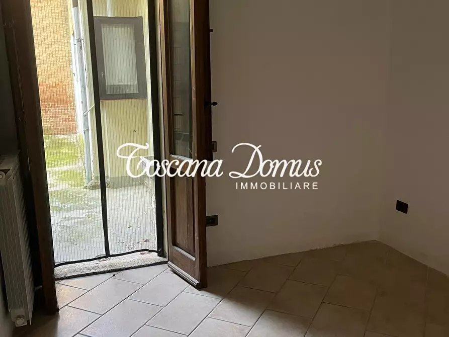 Immagine 6 di Appartamento in vendita  a Siena