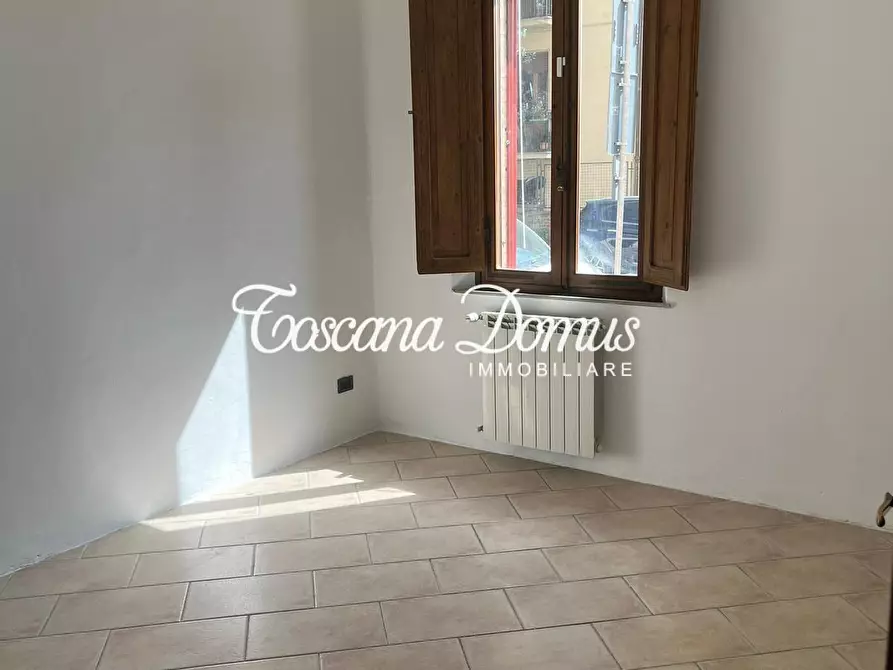 Immagine 14 di Appartamento in vendita  a Siena