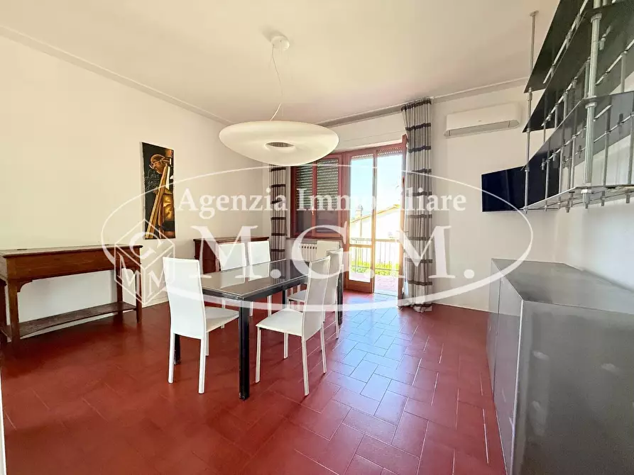 Immagine 1 di Casa bifamiliare in vendita  a Santa Maria A Monte