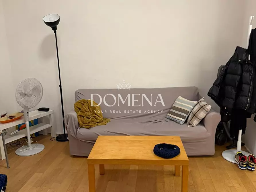 Immagine 4 di Appartamento in vendita  a Siena