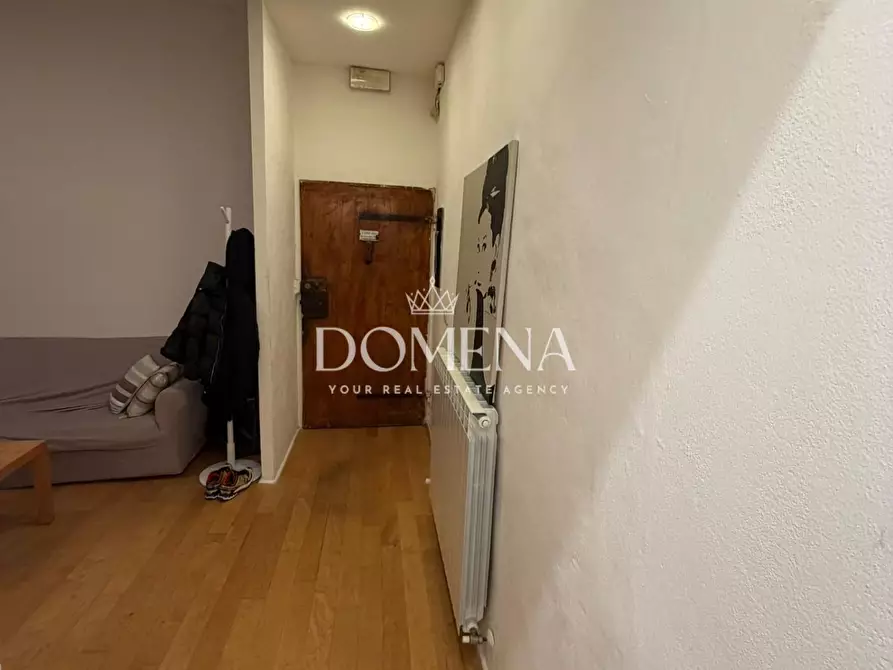 Immagine 10 di Appartamento in vendita  a Siena