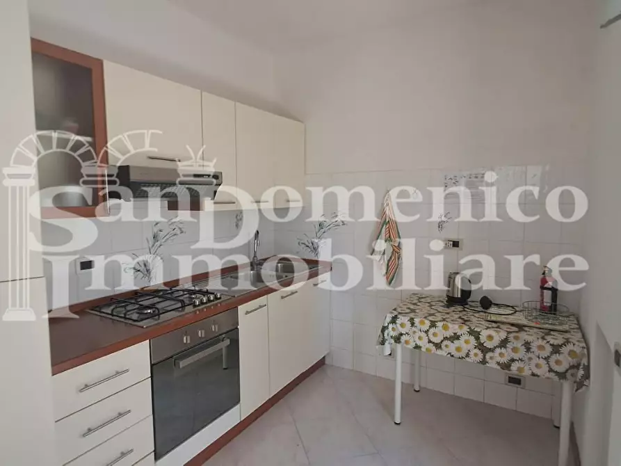 Immagine 9 di Villa in vendita  a Cascina