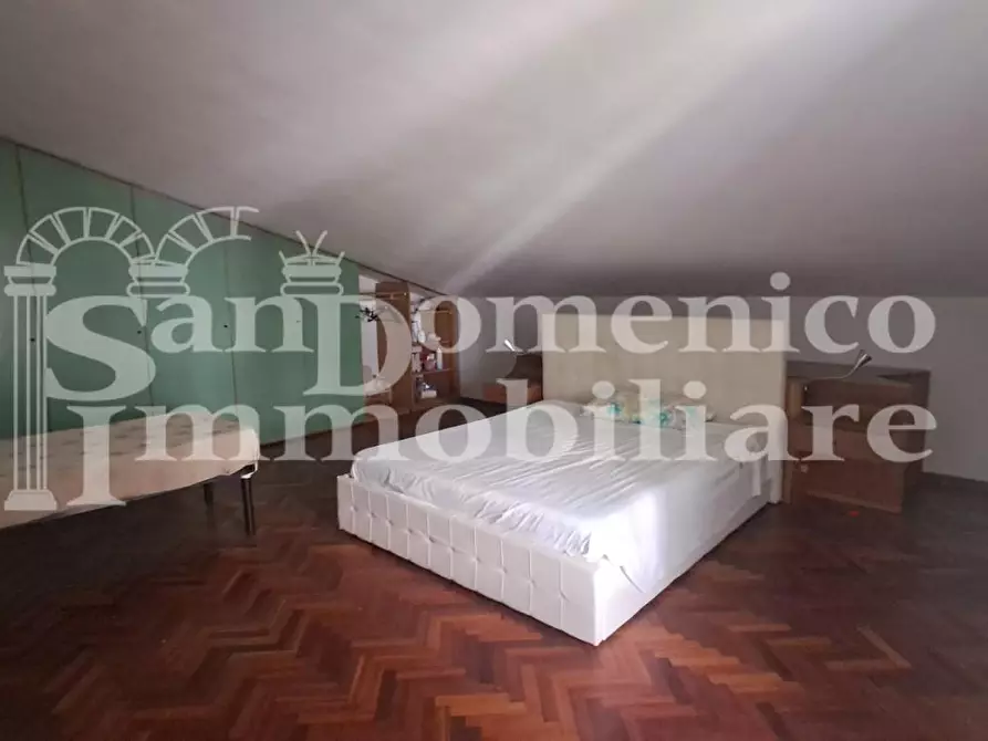 Immagine 15 di Villa in vendita  a Cascina