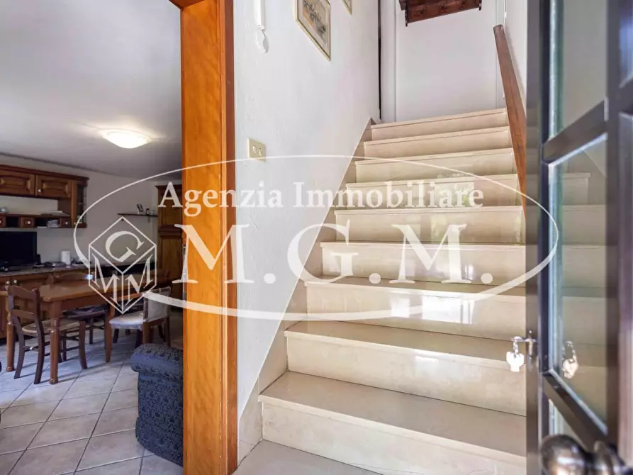 Immagine 11 di Porzione di casa in vendita  a Santa Maria A Monte