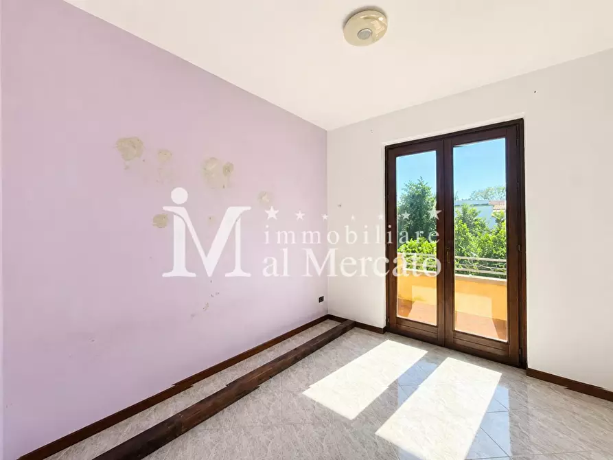 Immagine 39 di Villetta a schiera in vendita  a Viareggio