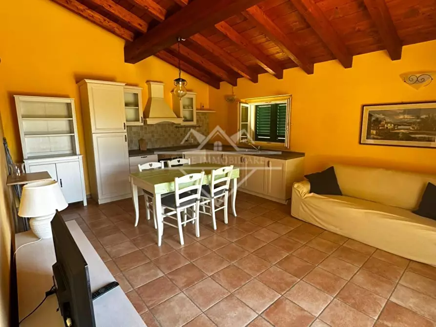 Immagine 5 di Casa indipendente in affitto  a Massa
