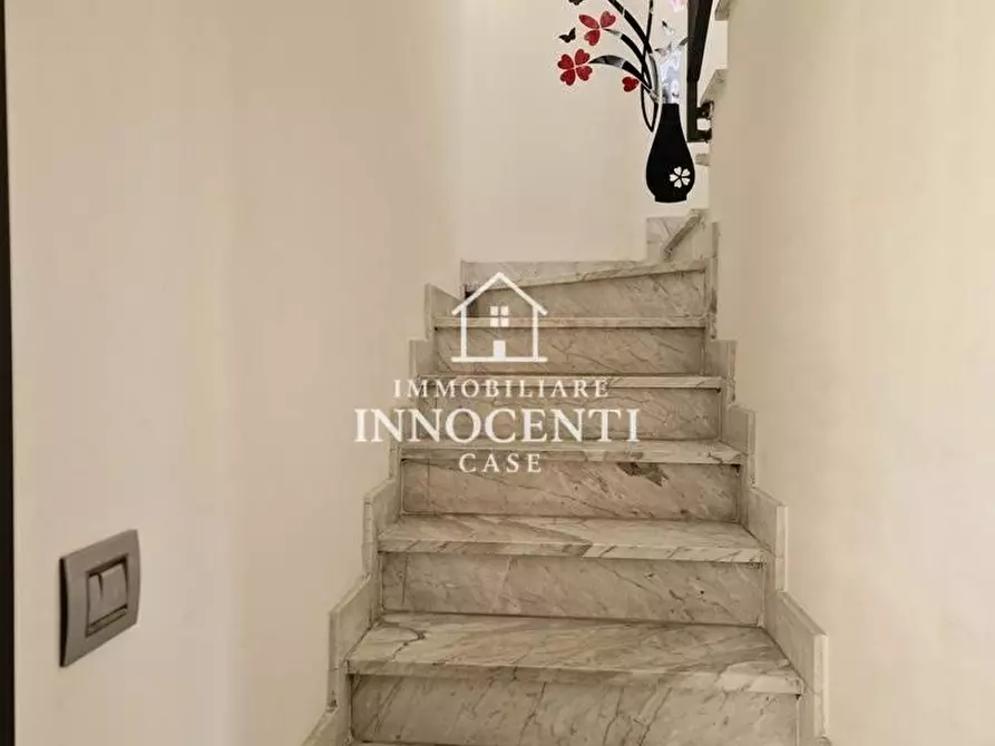 Immagine 11 di Terratetto in vendita  a Massa