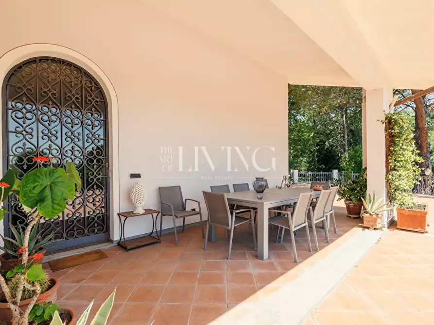 Immagine 66 di Villa in vendita  a Lucca