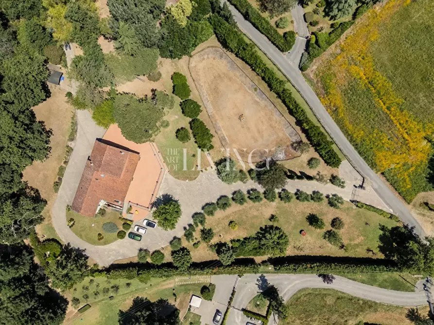 Immagine 75 di Villa in vendita  a Lucca