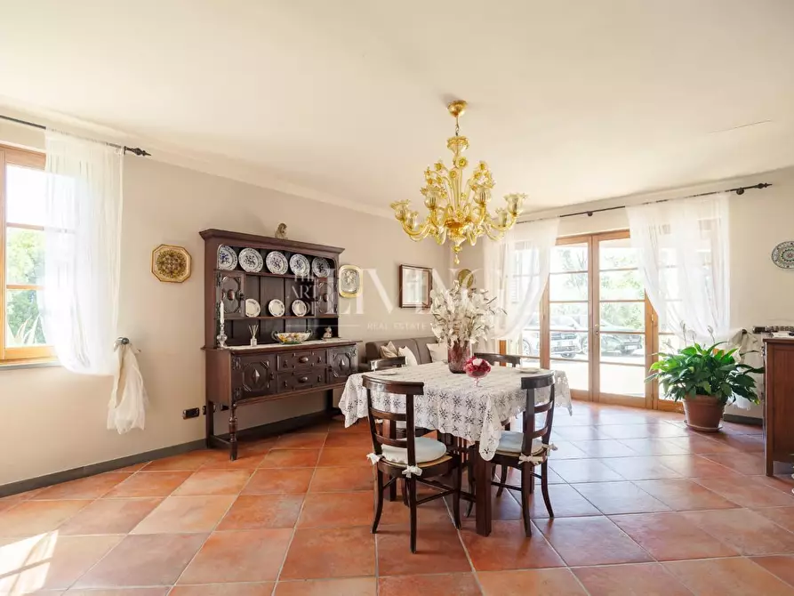 Immagine 16 di Villa in vendita  a Lucca