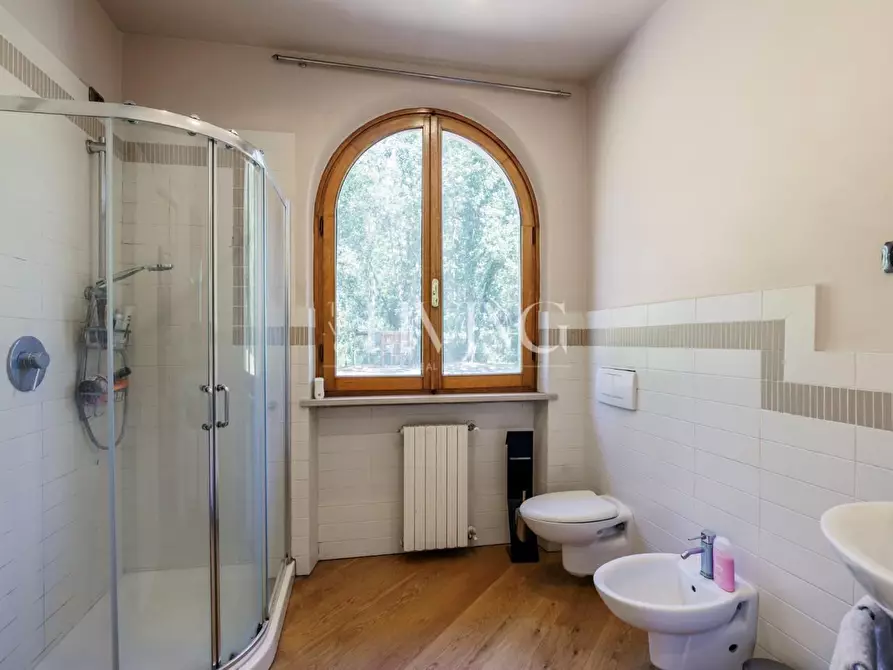 Immagine 45 di Villa in vendita  a Lucca