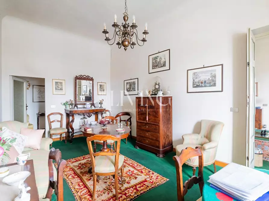 Immagine 19 di Appartamento in vendita  a Lucca