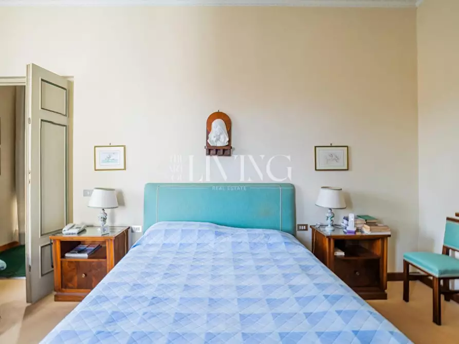Immagine 37 di Appartamento in vendita  a Lucca