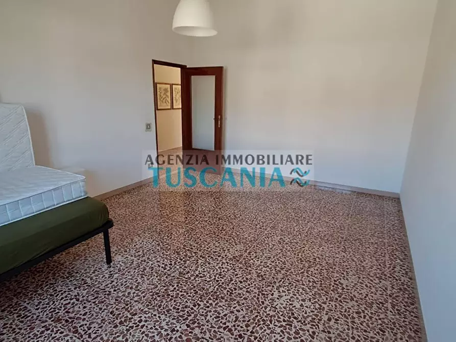 Immagine 7 di Casa bifamiliare in vendita  a Cecina