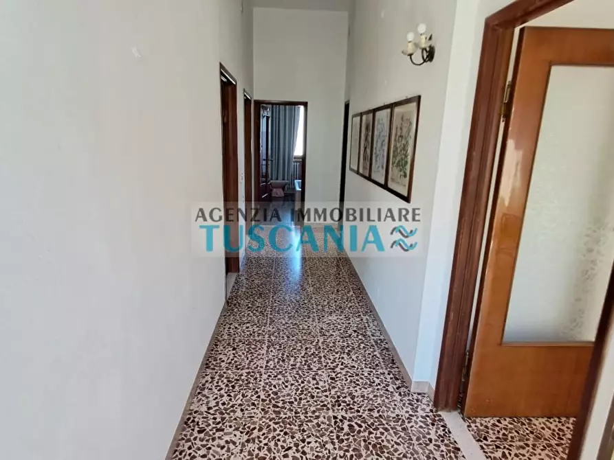 Immagine 4 di Casa bifamiliare in vendita  a Cecina