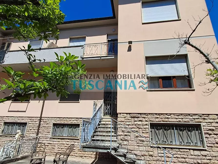Immagine 35 di Casa bifamiliare in vendita  a Cecina