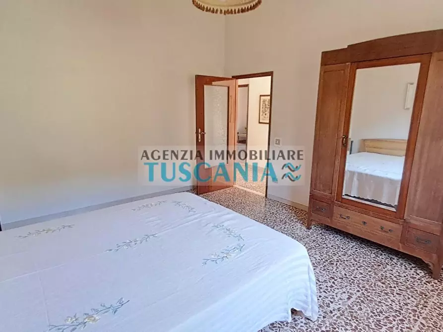 Immagine 14 di Casa bifamiliare in vendita  a Cecina