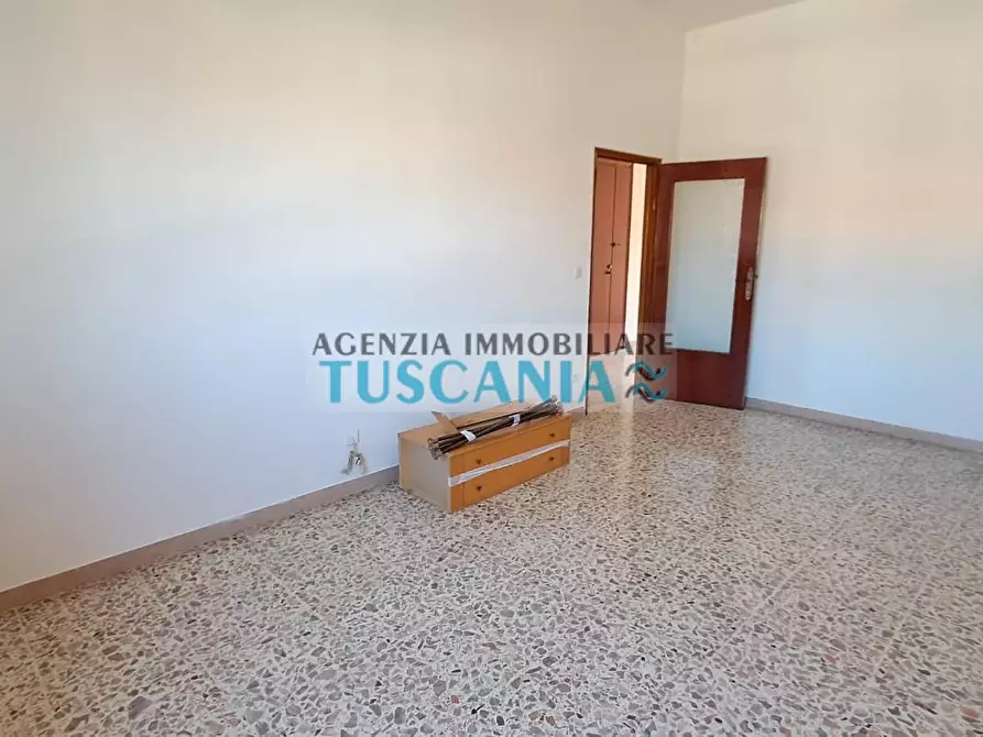 Immagine 25 di Casa bifamiliare in vendita  a Cecina