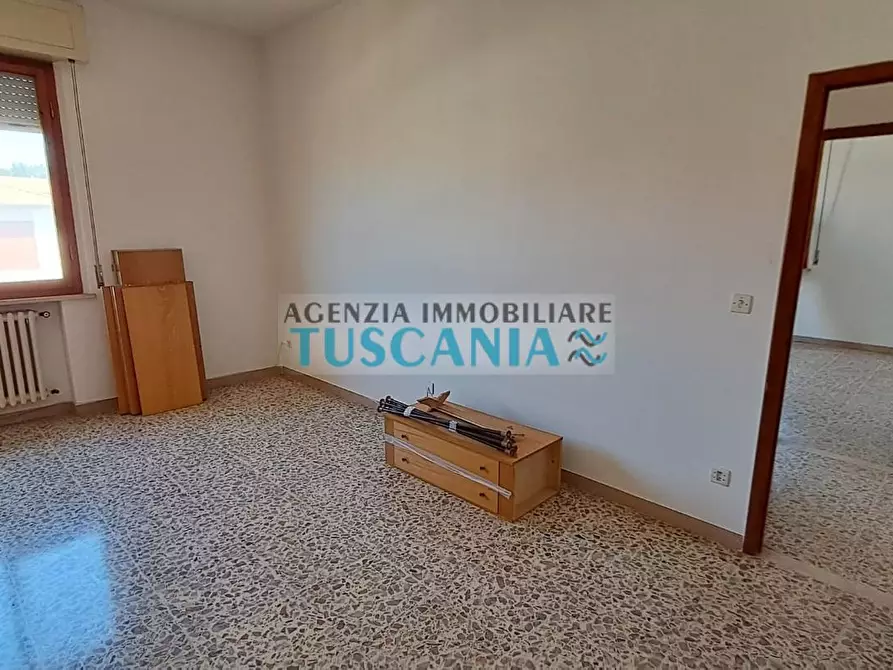 Immagine 24 di Casa bifamiliare in vendita  a Cecina