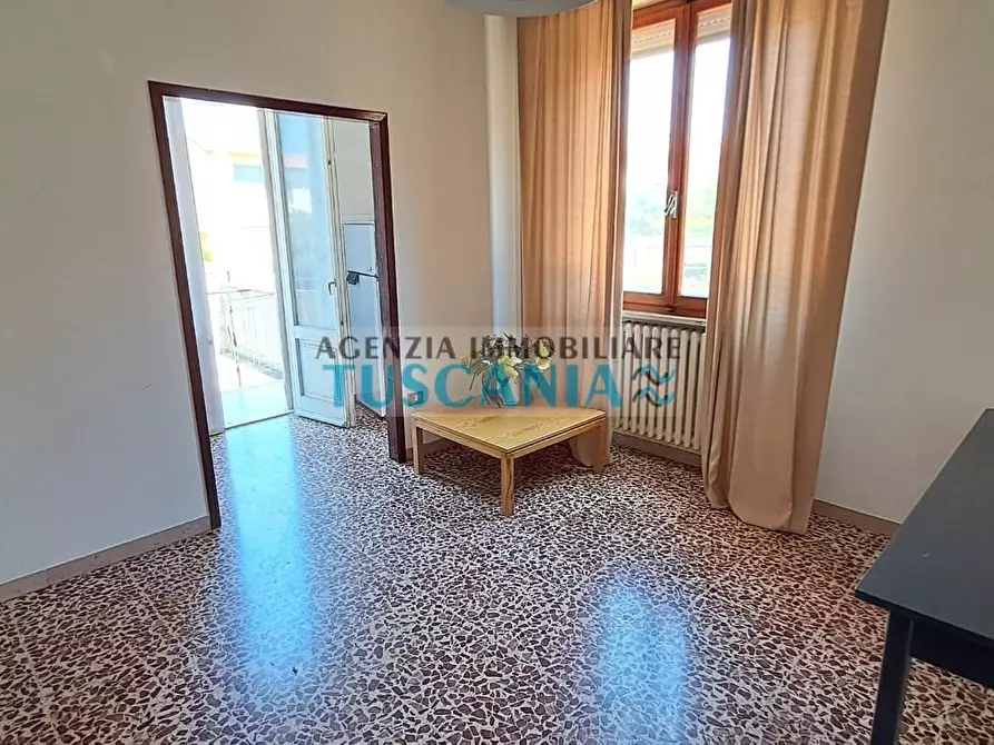 Immagine 6 di Casa bifamiliare in vendita  a Cecina