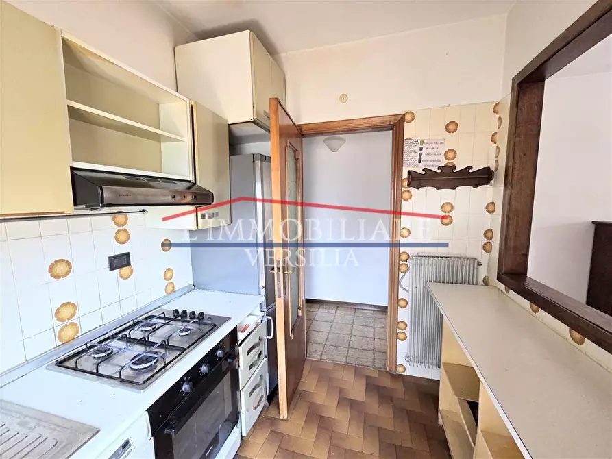 Immagine 20 di Appartamento in vendita  a Massa