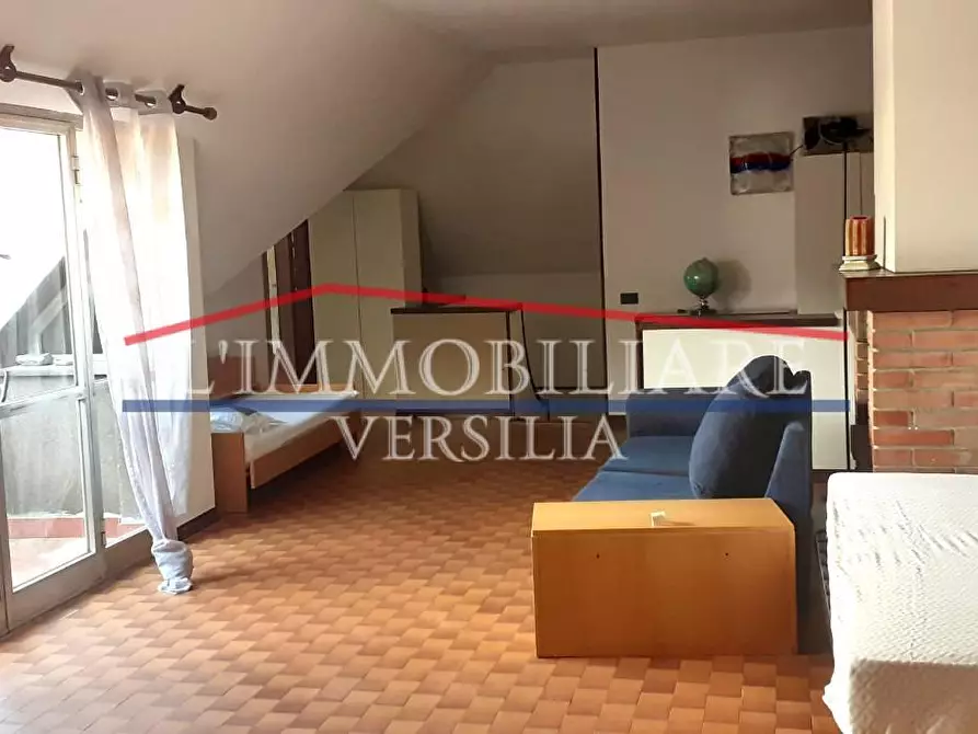 Immagine 14 di Appartamento in vendita  a Massa