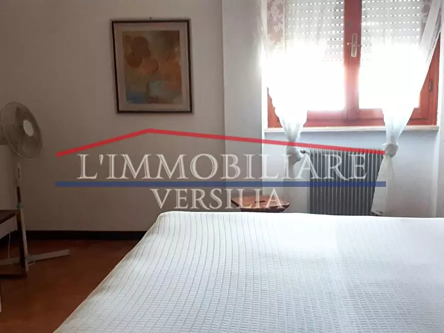 Immagine 11 di Appartamento in vendita  a Massa