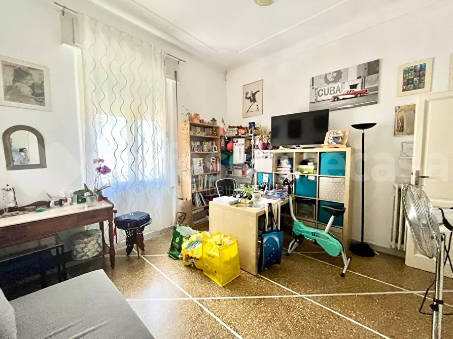 Immagine 14 di Appartamento in vendita  a Pisa